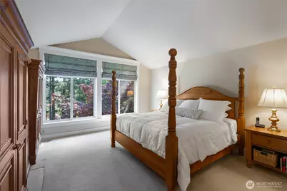 23431 NE 10th Place, Sammamish, WA 98074 - Photo 15