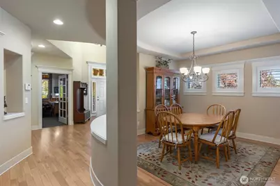 23431 NE 10th Place, Sammamish, WA 98074 - Photo 11