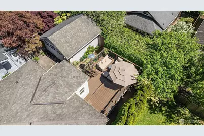 4740 4th Avenue NE, Seattle, WA 98105 - Photo 27