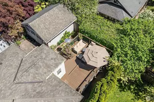 4740 4th Ave NE, Seattle, WA 98105 - Photo 27