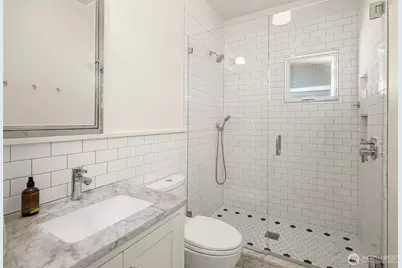 4740 4th Avenue NE, Seattle, WA 98105 - Photo 19