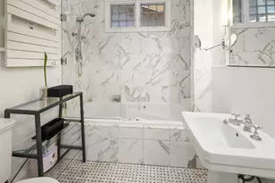 4740 4th Ave NE, Seattle, WA 98105 - Photo 15