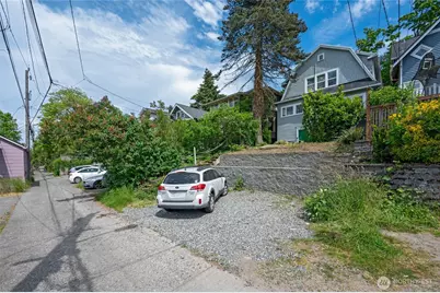 5231 12th Avenue NE, Seattle, WA 98105 - Photo 9