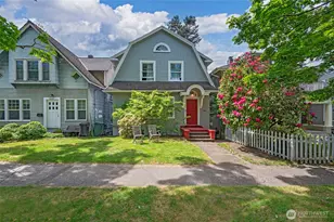 5231 12th Ave NE, Seattle, WA 98105 - Photo 3