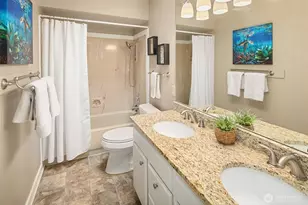 21118 SE 137th Pl, Issaquah, WA 98027 - Photo 17