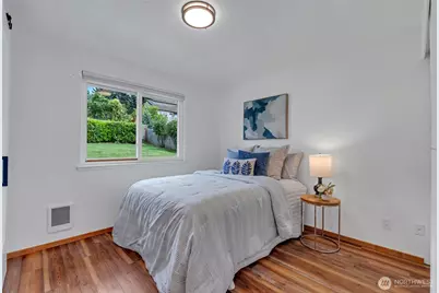 18610 10th Ave NE, Poulsbo, WA 98370 - Photo 5