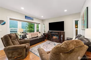 34605 N Shore Dr, Mount Vernon, WA 98274 - Photo 11
