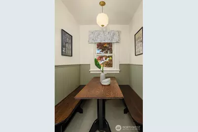 3505 Burke Avenue N, Seattle, WA 98103 - Photo 9