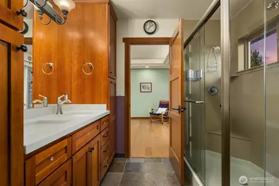 8909 NE 118th Place, Kirkland, WA 98034 - Photo 21