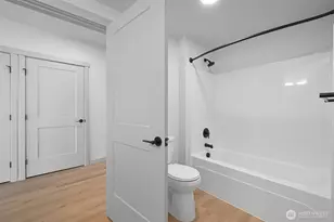 820 N State St, Bellingham, WA 98225 - Photo 19