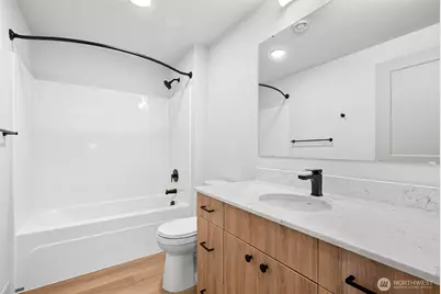 820 N State Street #608, Bellingham, WA 98225 - Photo 9