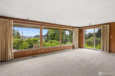 9510 Lake Washington Boulevard NE, Bellevue, WA 98004 - Photo 3