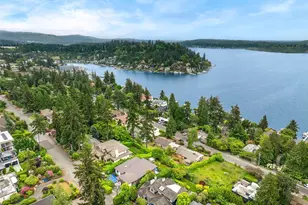 9510 Lake Washington Blvd NE, Bellevue, WA 98004 - Photo 15