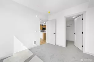 820 N State St, Bellingham, WA 98225 - Photo 17