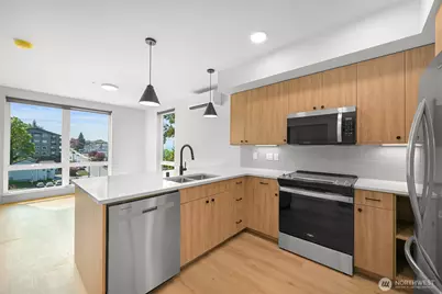 820 N State Street #611, Bellingham, WA 98225 - Photo 7