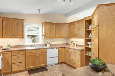 23807 7th Place W, Bothell, WA 98021 - Photo 11