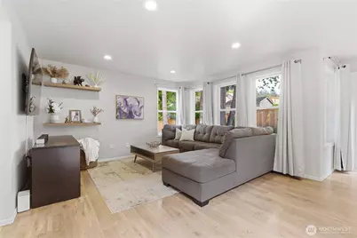 209 Casey Court, Steilacoom, WA 98388 - Photo 15