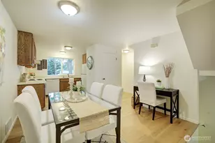 918 N 165th St, Shoreline, WA 98133 - Photo 7