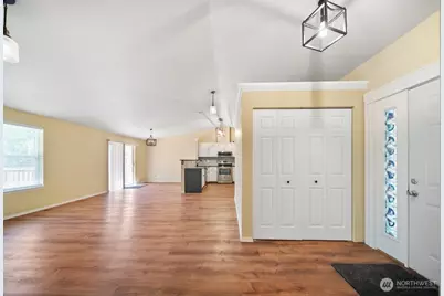 5904 157th Street Court E, Puyallup, WA 98375 - Photo 5