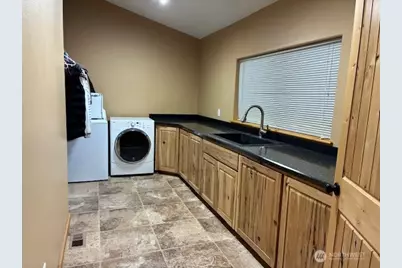 615 George Taylor Road, SilverLake, WA 98645 - Photo 7