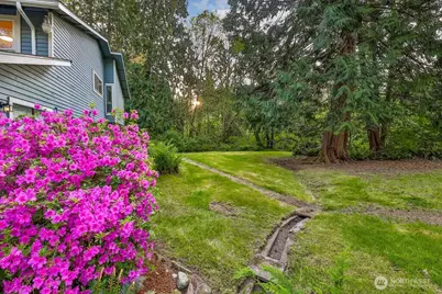 3733 221st Avenue SE, Sammamish, WA 98075 - Photo 31