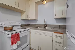 838 Harrington Ave NE, Renton, WA 98056 - Photo 25
