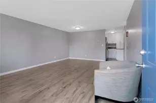 838 Harrington Ave NE, Renton, WA 98056 - Photo 13