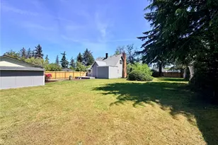 10216 Ainsworth Ave S, Tacoma, WA 98444 - Photo 33