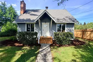 10216 Ainsworth Ave S, Tacoma, WA 98444 - Photo 1