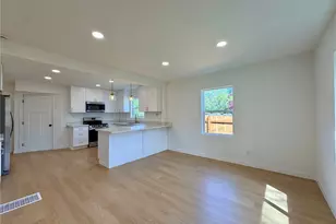 10216 Ainsworth Ave S, Tacoma, WA 98444 - Photo 15