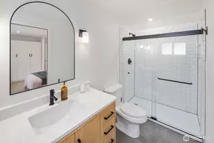 4531 Stanford Ave NE, Seattle, WA 98105 - Photo 17