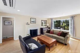 4531 Stanford Ave NE, Seattle, WA 98105 - Photo 5