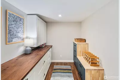 4531 Stanford Avenue NE, Seattle, WA 98105 - Photo 23