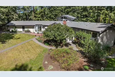 7575 NE New Brooklyn Road, Bainbridge Island, WA 98110 - Photo 39