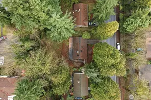 339 108th Ave SE, Bellevue, WA 98004 - Photo 5