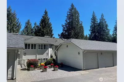 1953 Lake Whatcom Boulevard #4B, Bellingham, WA 98229 - Photo 1