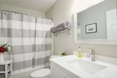 1953 Lake Whatcom Boulevard #4B, Bellingham, WA 98229 - Photo 33