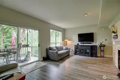 1953 Lake Whatcom Boulevard #4B, Bellingham, WA 98229 - Photo 13