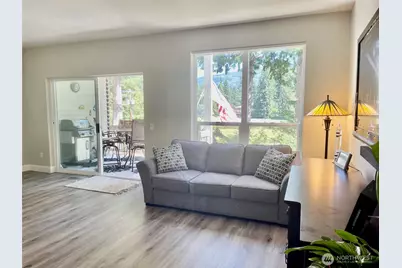 1953 Lake Whatcom Boulevard #4B, Bellingham, WA 98229 - Photo 15