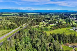 7928 Portal Way, Custer, WA 98240 - Photo 37
