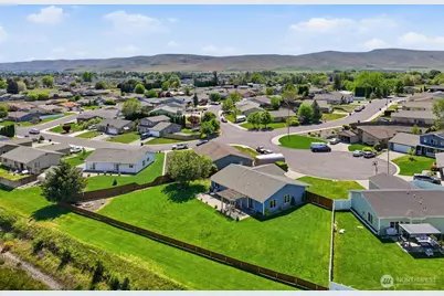 2115 S 68th Avenue, Yakima, WA 98909 - Photo 23
