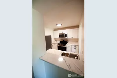 4715 176th Street SW #E12, Lynnwood, WA 98037 - Photo 13