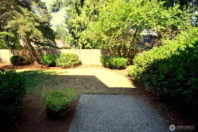20020 76th Avenue W #B, Edmonds, WA 98026 - Photo 11