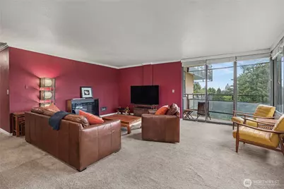 1910 Evergreen Park Drive SW #504, Olympia, WA 98502 - Photo 3