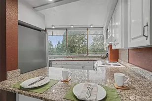 1910 Evergreen Park Dr SW, Olympia, WA 98502 - Photo 7