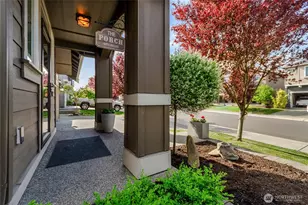 10582 191st St E, Puyallup, WA 98374 - Photo 5