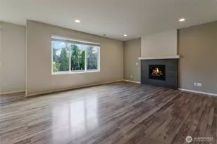 10582 191st St E, Puyallup, WA 98374 - Photo 15
