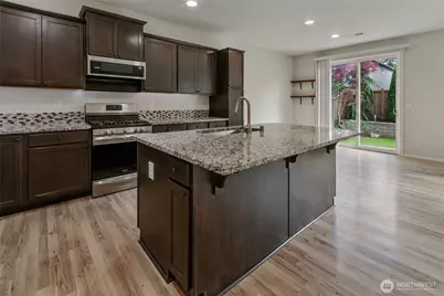 10582 191st Street E, Puyallup, WA 98374 - Photo 9