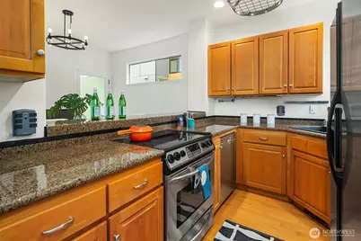 1106 18th Avenue, Seattle, WA 98122 - Photo 9