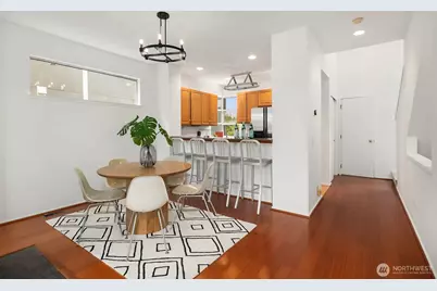 1106 18th Avenue, Seattle, WA 98122 - Photo 7
